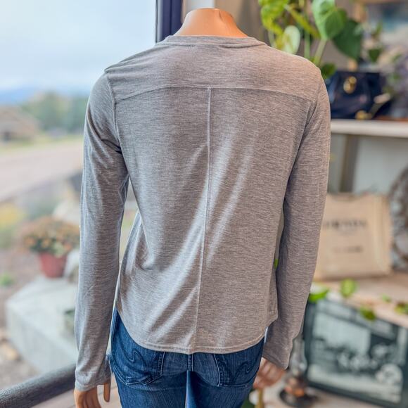 Brooks, Run Happy, Women's Distance Graphic Long Sleeve Running Shirt, Medium - Picture 4 of 8